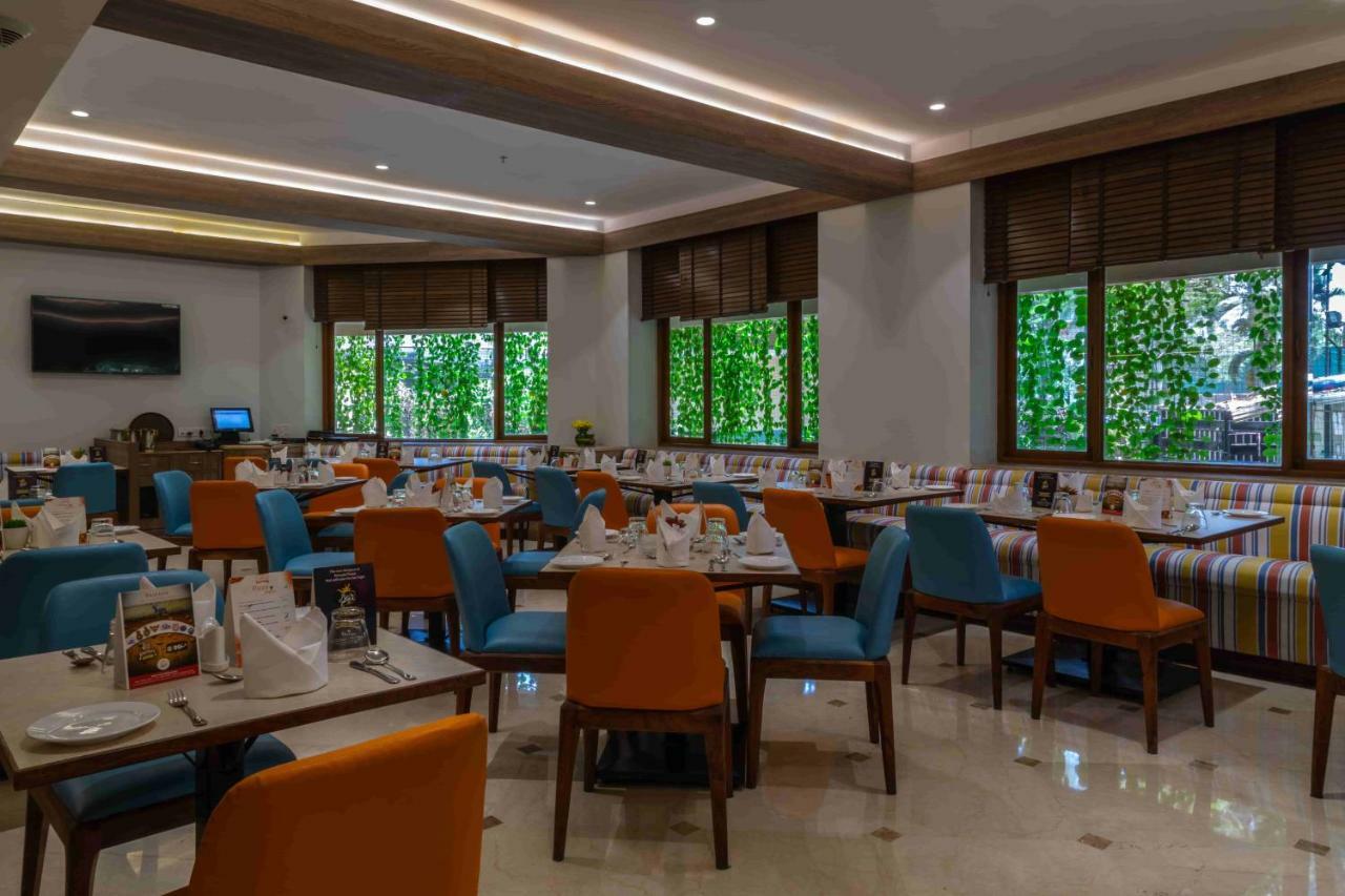 The Residence Hotel & Apartments Powai Mumbai Exterior photo